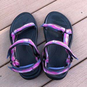Teva Hurricane XLT2 Women’s 8 Sandals
